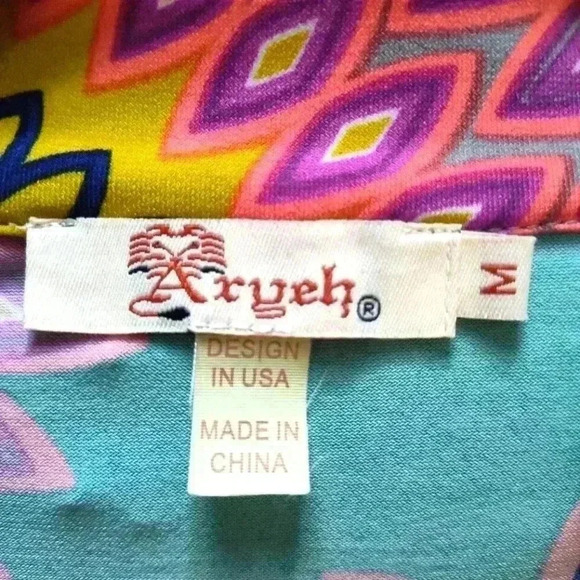 Aryeh Sleeveless V Neck Shift dress in Green/Pink | Size Medium - Picture 5 of 5